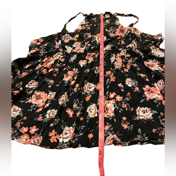 Torrid Women’s floral baby doll spaghetti strap razor back tank  size 2 - Picture 5 of 7